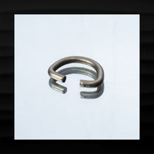 Load image into Gallery viewer, COACH REPLACEMENT SILVER NICKEL METAL D RING HARDWARE VINTAGE HANDBAG BAG PURSE