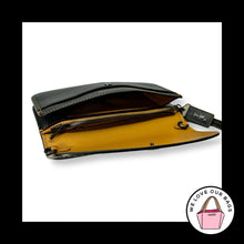Load image into Gallery viewer, NEW NWT COACH 1941 Glovetanned Black Leather Wristlet Wallet Snap Clutch 58818
